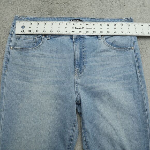 D. Jeans Women's Size 14 Blue High-Rise Straight Denim 31" Inseam Stretch - Picture 15 of 16